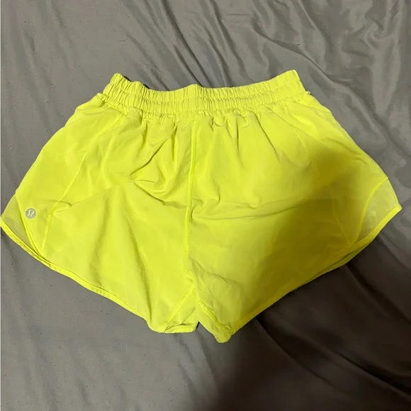 Lululemon Women's Neon Yellow Athletic Shorts size 6 - Picture 4 of 4